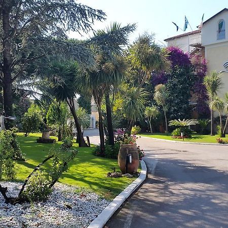 Hotel Mediterraneo Qualiano Zewnętrze zdjęcie