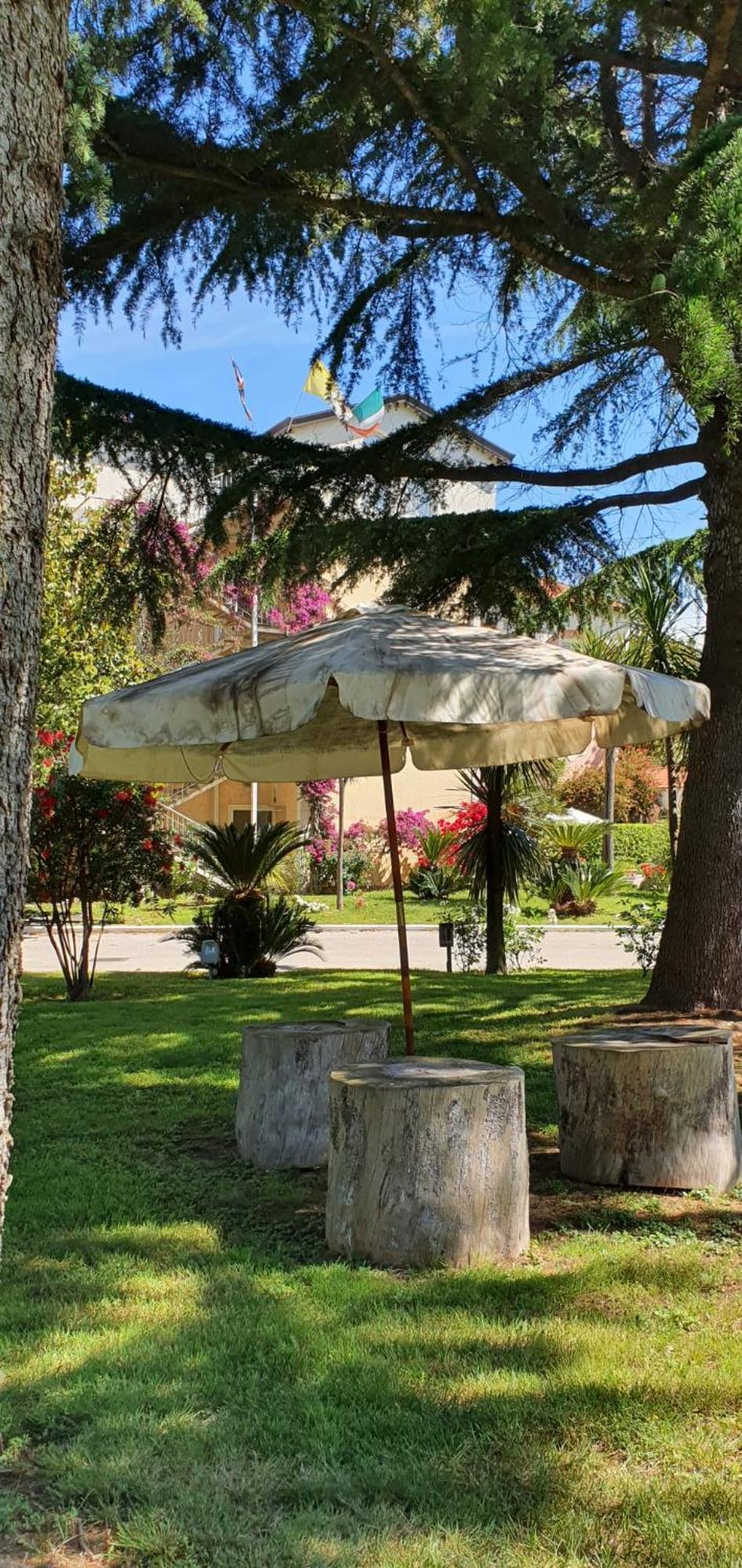 Hotel Mediterraneo Qualiano Zewnętrze zdjęcie