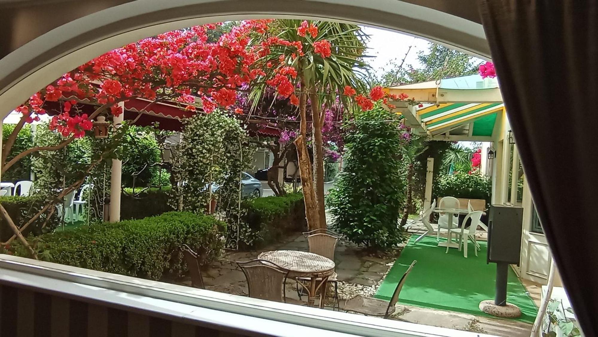 Hotel Mediterraneo Qualiano Zewnętrze zdjęcie