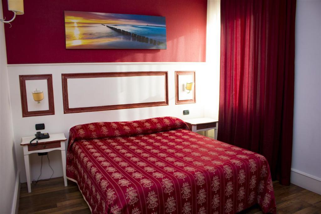 Hotel Mediterraneo Qualiano Zewnętrze zdjęcie